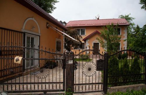 Ilidza House | Vila Omar