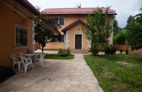 Ilidza House | Vila Omar