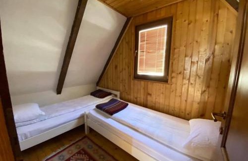 Pejë Villa | Vila Rudi Toni