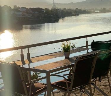 Konjic Villa | Vila sa bazenom Lily