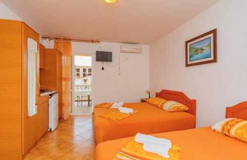 Sutomore Villa | Vila Smilja with Pool
