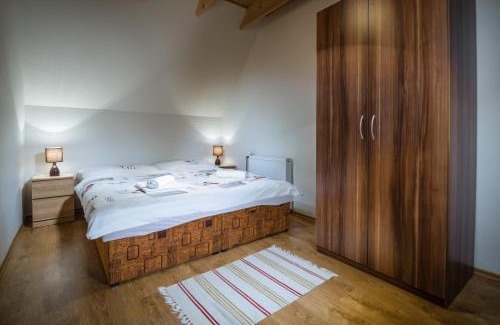 Demanova House | Vila Viktoria