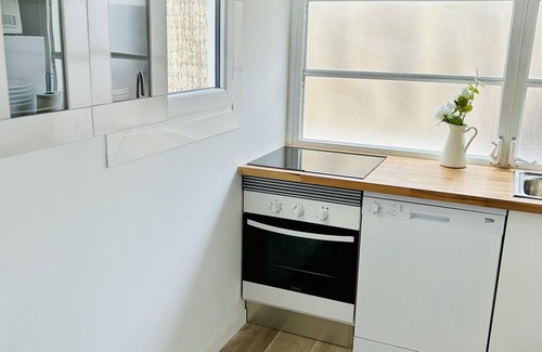 Vilassar de Mar Apartment | Vilamarlux VII Lovable Studio apartment close to the beach.
