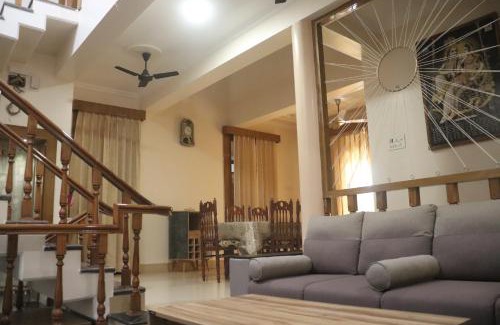 Satna House | Viljely Club & Villa
