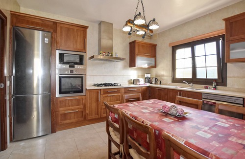 Sa Coma Villa | Villa 'Margarita' with Private Pool, Private Terrace and Wi-Fi