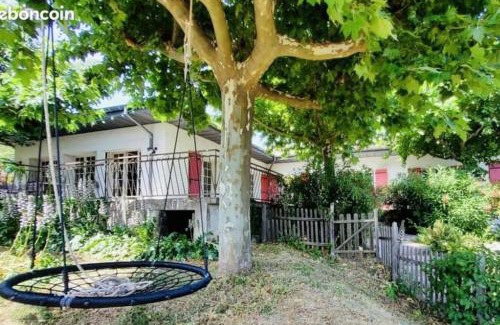 Saint-Ambroix Villa | Villa à flanc de colline