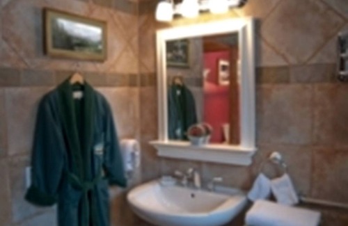 Baraboo Villa | Villa ∙ 1 bedroom ∙ 2 guests