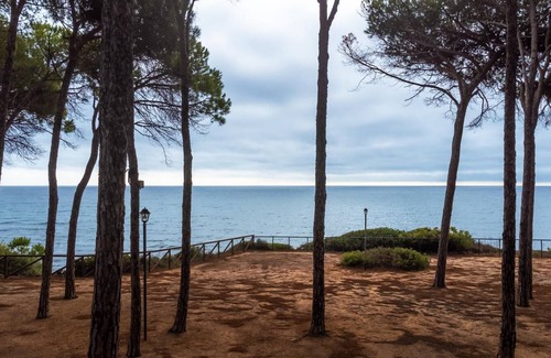 Santa Margherita di Pula Villa | Villa 100 mt from the sea with WI-FI in private condominium a few km from Pula
