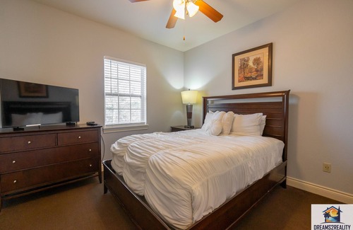 Branson House | Villa 120