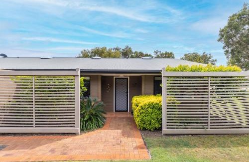 Salamander Bay Villa | Villa 121 Horizons