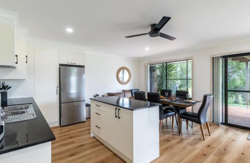 Salamander Bay Villa | Villa 121 Horizons