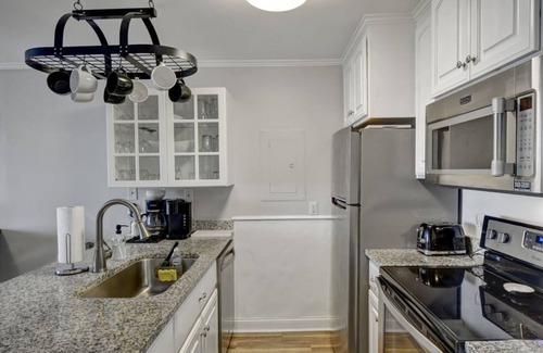 Jekyll Island Condo | Villa 132 - Drift On Down