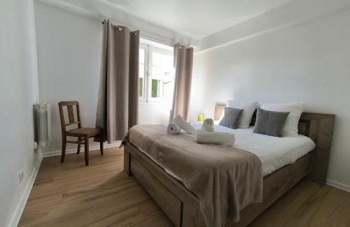 Pau Nord Villa | Villa 15 pers - Jardin Arbore - Calme - Parking