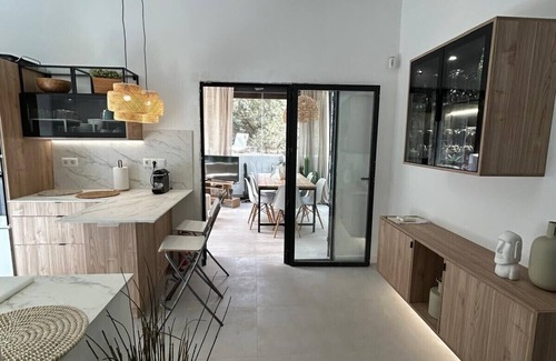Calo de Sant Agusti House | Villa 150M from the beach in the best area of ​Mitjorn-FREE WIFI, AIR CONDITIONING