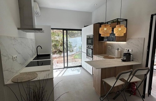Calo de Sant Agusti House | Villa 150M from the beach in the best area of ​Mitjorn-FREE WIFI, AIR CONDITIONING