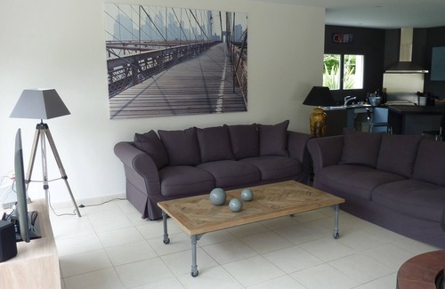 Saint-Trojan-les-Bains Villa | Villa, 165 m2, heated pool, large garden close to "Gatseau's Beach"