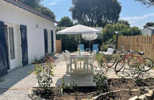 Saint-Palais-sur-Mer Villa | Villa 2 plages avec jacuzzi privée à 600m de la plage