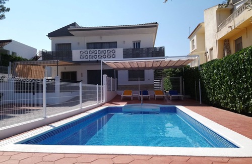 L'Ampolla Villa | VILLA 200 METERS FROM THE BEACH + 5 BEDROOMS (WITH AIR COND.) + PRIVATE POOL
