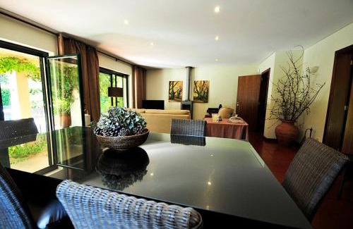 Caminha Villa | Villa 215