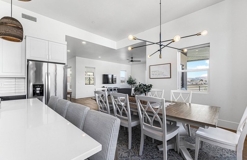 Bloomington Condo | Villa #22 Bloomington Country Club: Pool, Golf, Restaurant