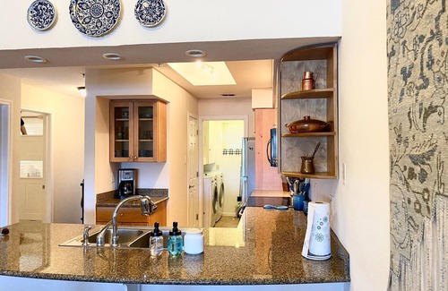 Lago Vista Condo | VILLA 2302 - Top Floor Lakefront Views - Private Grill - Island Amenities