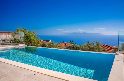 Vlachata Villa | Villa ∙ 3 bedrooms ∙ 6 guests