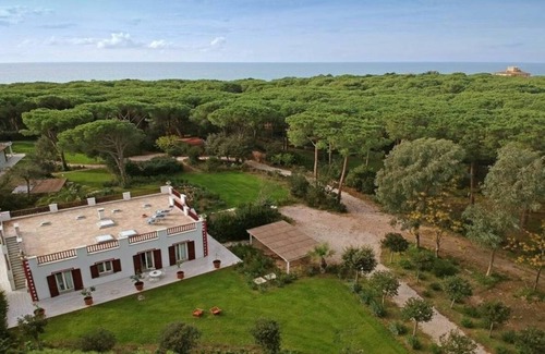 Marina di Bibbona Villa | Villa ∙ 4 bedrooms ∙ 8 guests