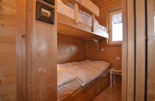 Cortina d'Ampezzo Apartment | Villa 5 Torri