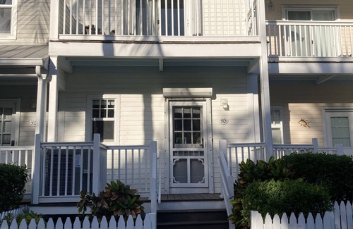 Marathon Villa | Villa 5028 on Duck Key BOAT SLIP available