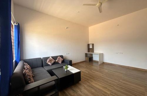 Palm Meadows Apartment | Villa 52