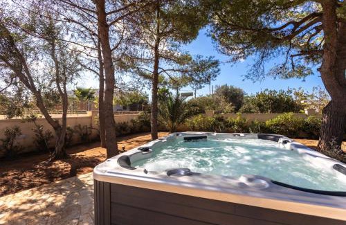 Torre San Giovanni Villa | villa Alba chiara sul mare