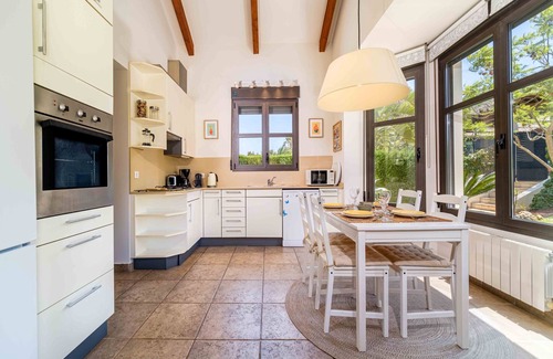 Cansalades Villa | Villa Abaesko, with Garden and Private Pool