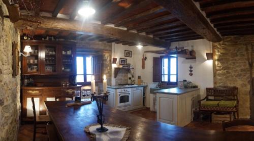 Bivio Lugnano Villa | Villa Acadirospi