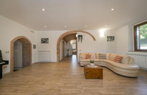 Lustignano Villa | Villa Adelmo