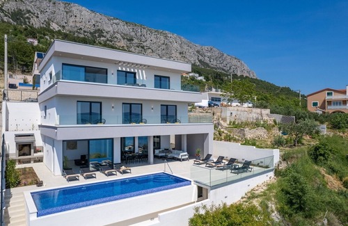 Stanici Villa | Villa Admira Maria with a heated pool and sea views
