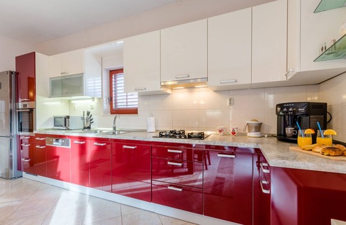 Dugopolje Villa | Villa Adriana - Three Bedroom Villa with Private Pool