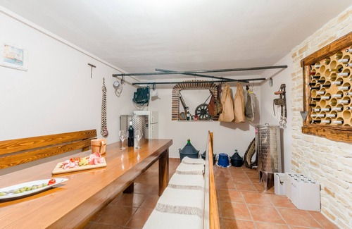 Dugopolje Villa | Villa Adriana - Three Bedroom Villa with Private Pool