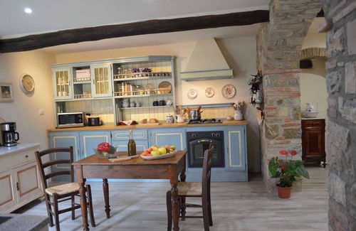 Gaiole in Chianti Villa | Villa 'Agriturismo Podere Terrena' with Mountain View, Private Pool and Wi-Fi