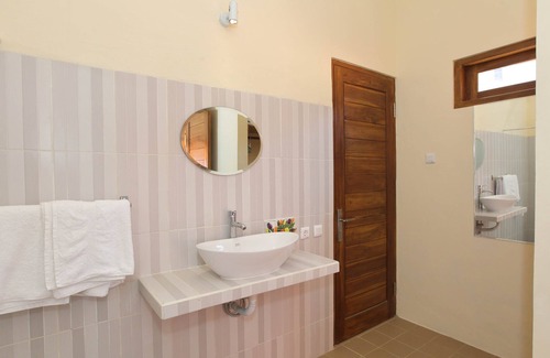 Tukad Mungga Hotel | Villa Agung Beach Inn