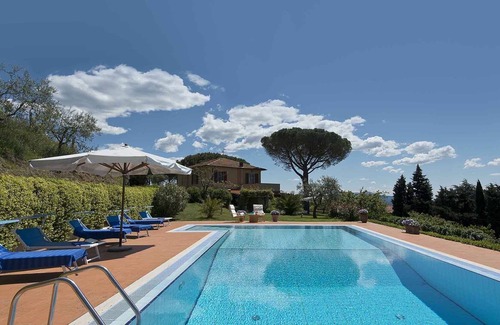 Corsanico Villa | Villa Ai Venti 8, Emma Villas
