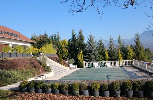 Aix-les-Bains House | Villa Aix les Bains, overlooking Lac du Bourget (Rhône Alpes, Savoie)