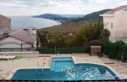 Osenovo Villa | Villa Albena Bay View