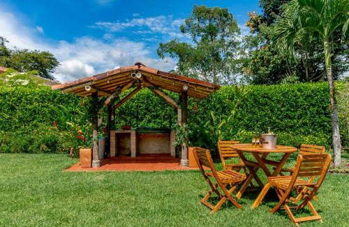 Quimbaya Villa | Villa Alegre - Fincas Panaca