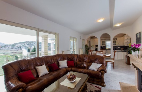 Neoric Villa | Villa Almas 2 with swimming pool
