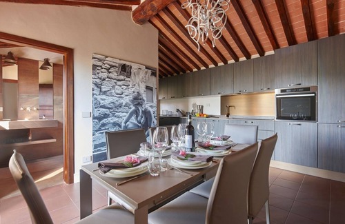 Gaiole in Chianti Villa | Villa Altho, Gaiole in Chianti, Siena and Chianti