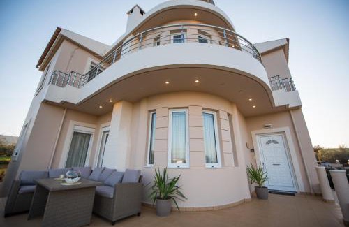 Gouves Villa | Villa Amare - Heraklion Private Garden Retreat
