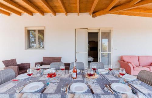 Boncore House | Villa Amelia by BarbarHouse