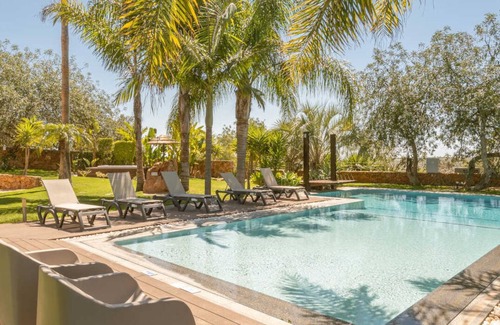 Poco Barreto House | Villa Amendoeiras Gare in Silves - perfect for families