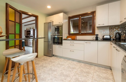 El Vilar d'Aro Villa | "Villa Amistad" with Mountain View, Private Pool & Wi-Fi