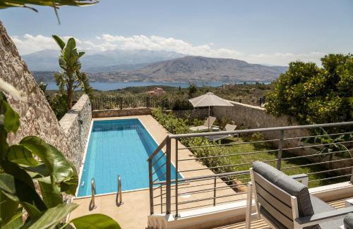 Sternes Villa | Villa Anemi